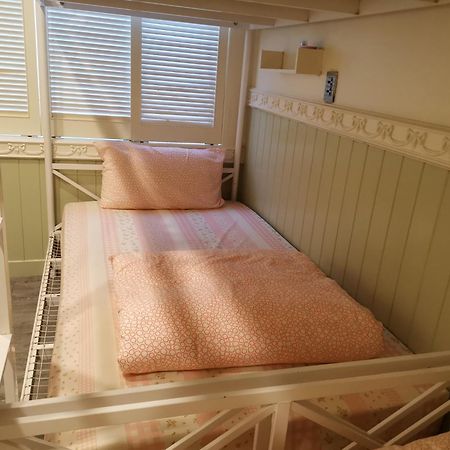 橙舍二館 Tw Hostel 2 Tajpej Kültér fotó